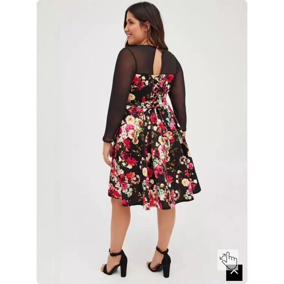 Torrid-Plus Size - Woman’s Size 4X Mini Scuba Illusion Neck Dress Black Floral - Picture 13 of 13